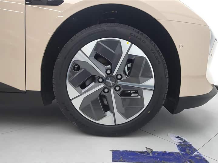 Фото 6 - XPeng Mona M03