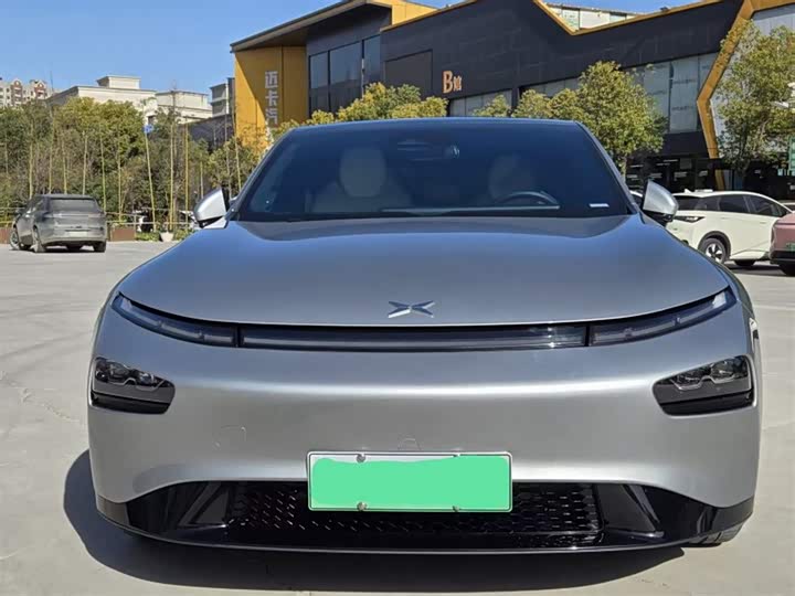 Фото 2 - XPeng P7