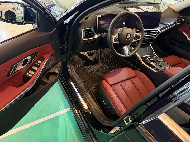 Фото 4 - BMW 3 Series