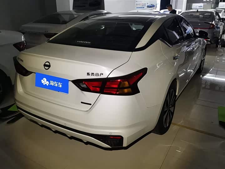 Фото 3 - Nissan Teana