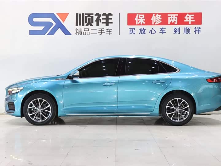 Фото 4 - Geely Preface