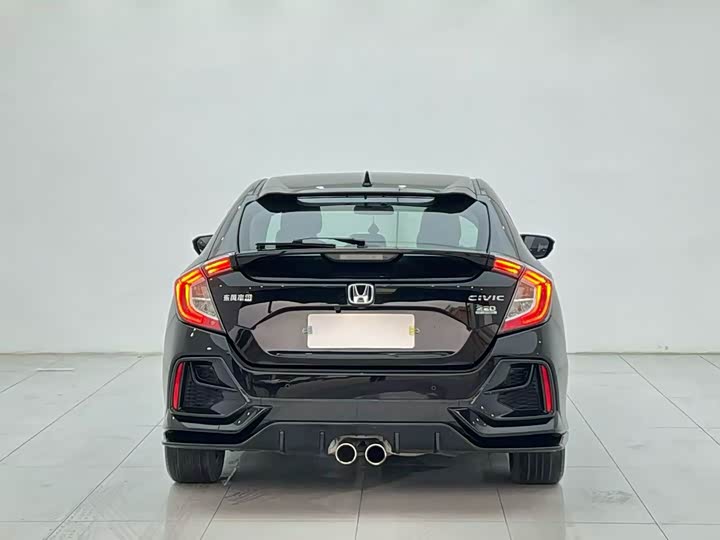 Фото 8 - Honda Civic