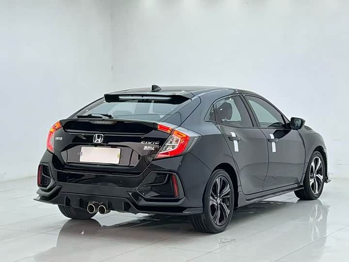 Фото 9 - Honda Civic
