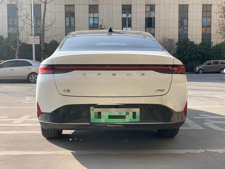 Фото 8 - XPeng P5