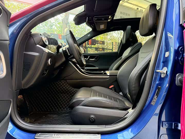 Фото 6 - Mercedes-Benz C-Class