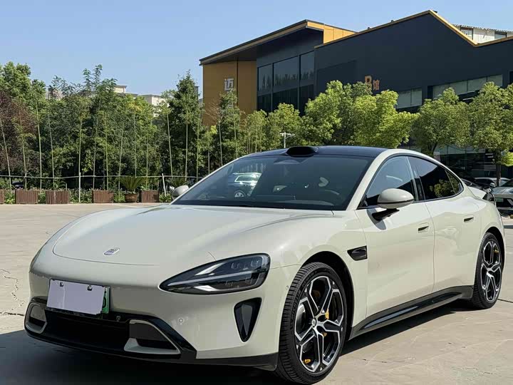 Фото 1 - Xiaomi SU7