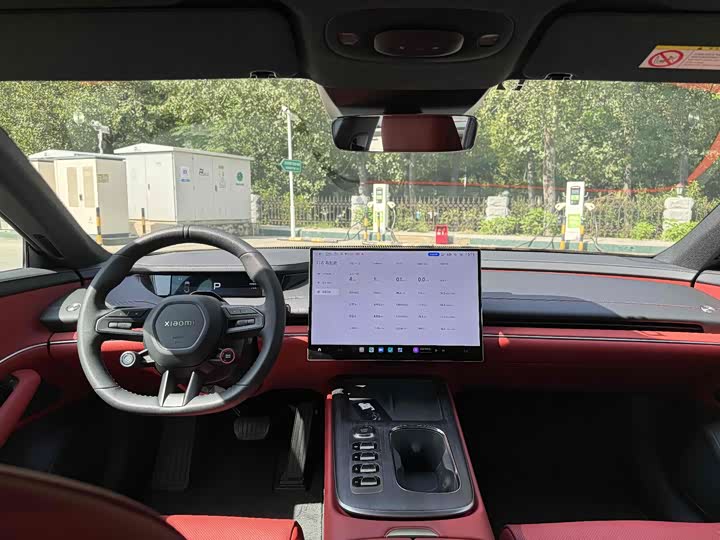 Фото 7 - Xiaomi SU7