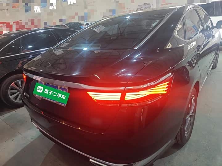 Фото 6 - Geely Emgrand GT