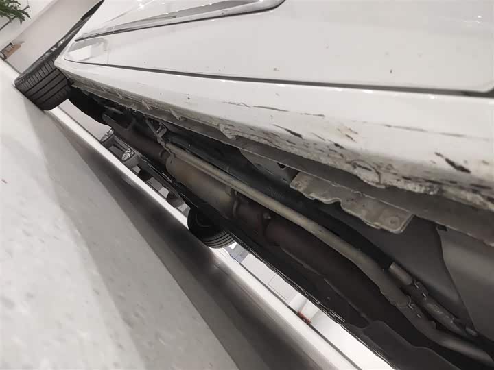 Фото 2 - Buick GL8 Hybrid