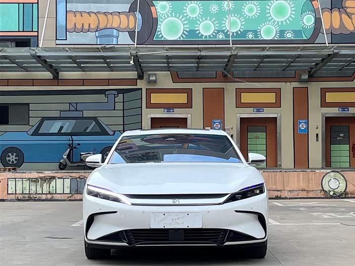 Фото 2 - BYD Han