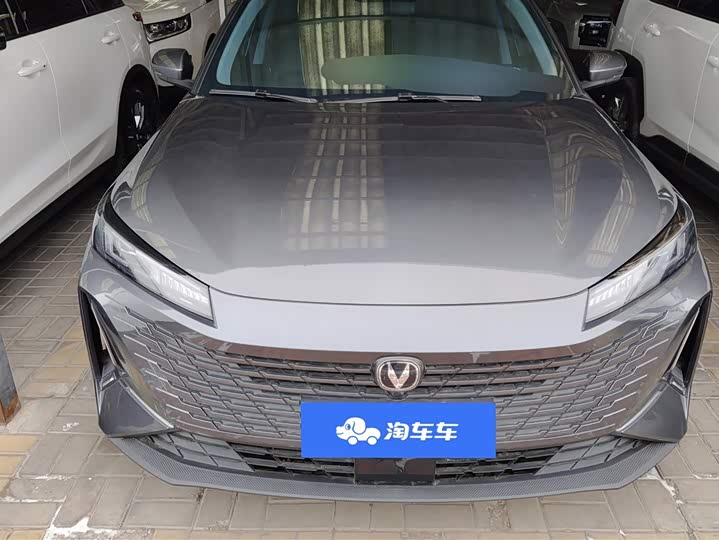 Фото 2 - Changan Yida