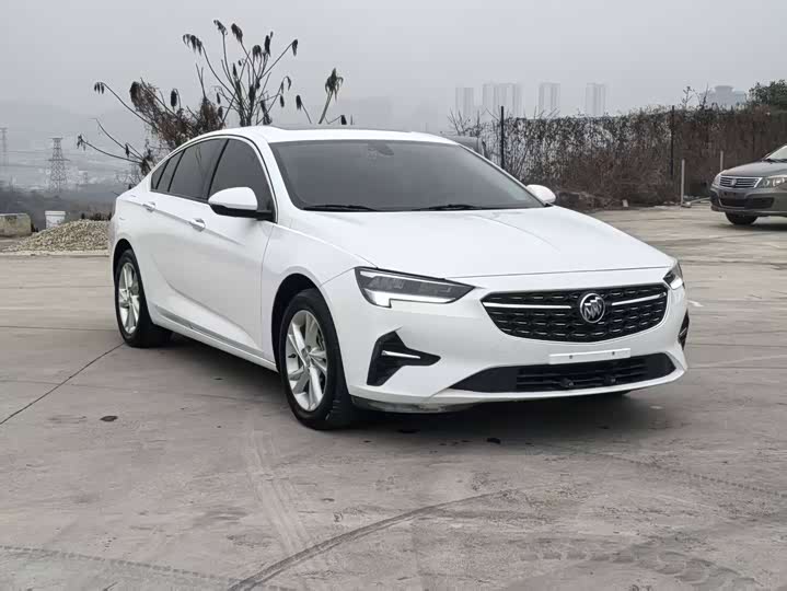 Фото 3 - Buick Regal