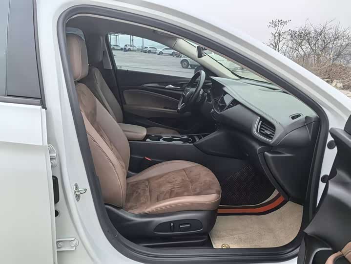 Фото 5 - Buick Regal