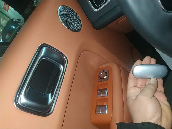 Фото 9 - LiXiang L7