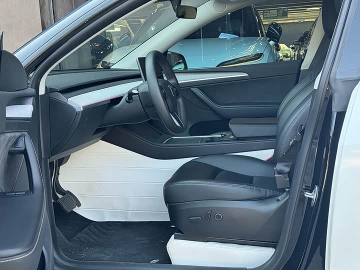 Фото 5 - Tesla Model Y