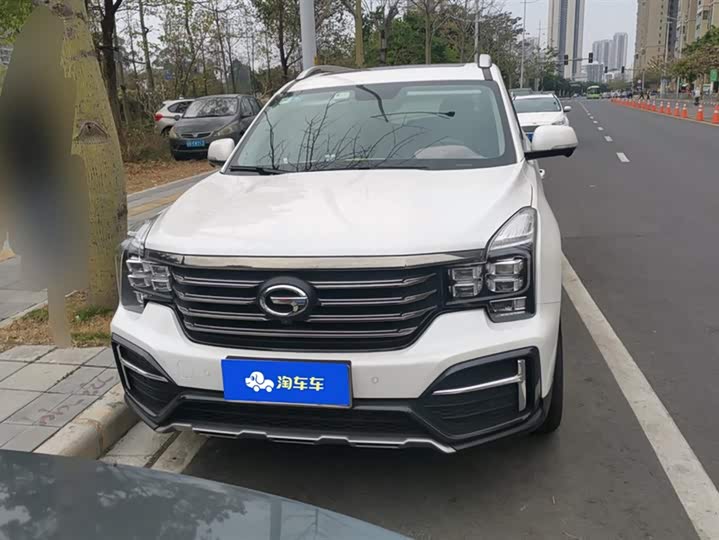 Фото 2 - GAC Trumpchi GS8