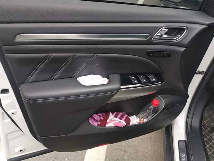 Фото 7 - GAC Trumpchi GS8