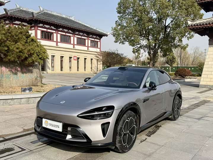 Фото 2 - Xiaomi YU7