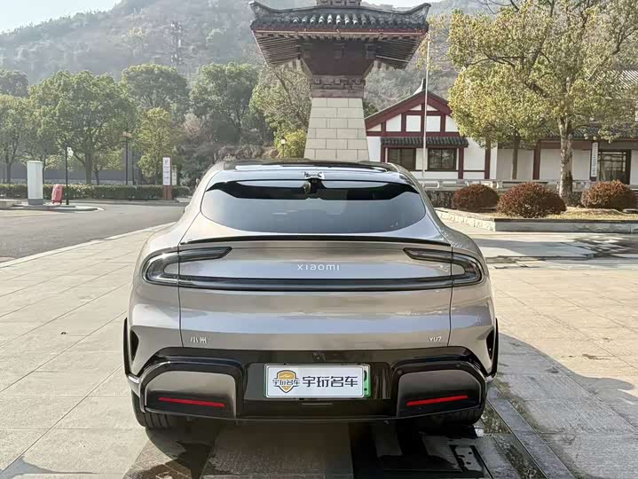 Фото 5 - Xiaomi YU7