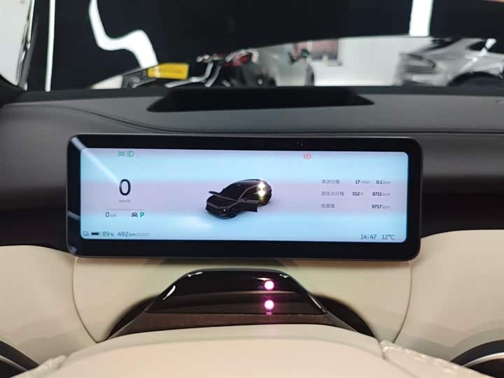 Фото 4 - Nio ET5T