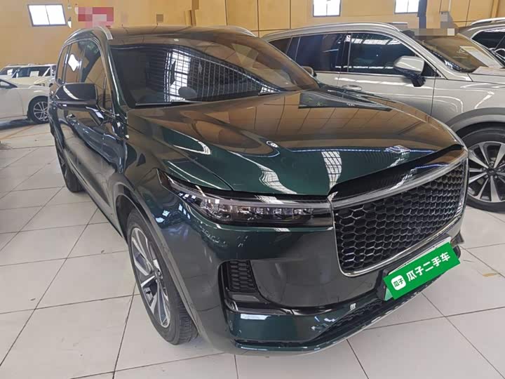 Фото 4 - LiXiang One