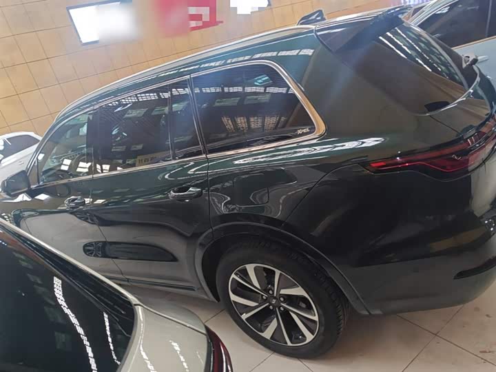 Фото 5 - LiXiang One