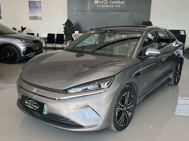 Фото 1 - BYD Qin L