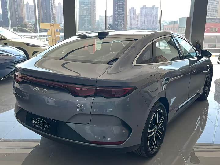 Фото 5 - BYD Qin L