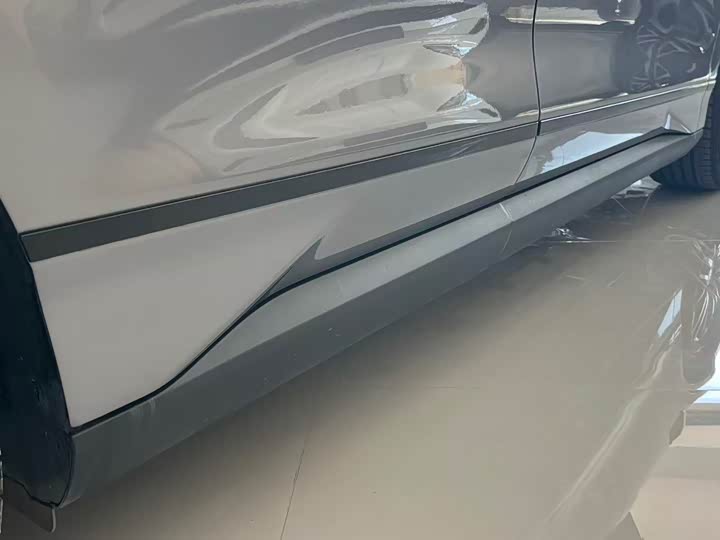 Фото 7 - BYD Qin L