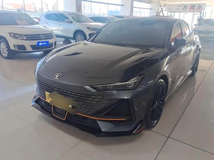 Фото 1 - Changan UNI-V