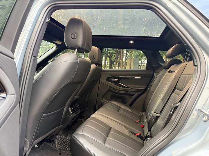 Фото 9 - Land Rover Range Rover Evoque L