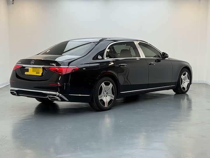 Фото 4 - Mercedes-Benz Maybach S-Class