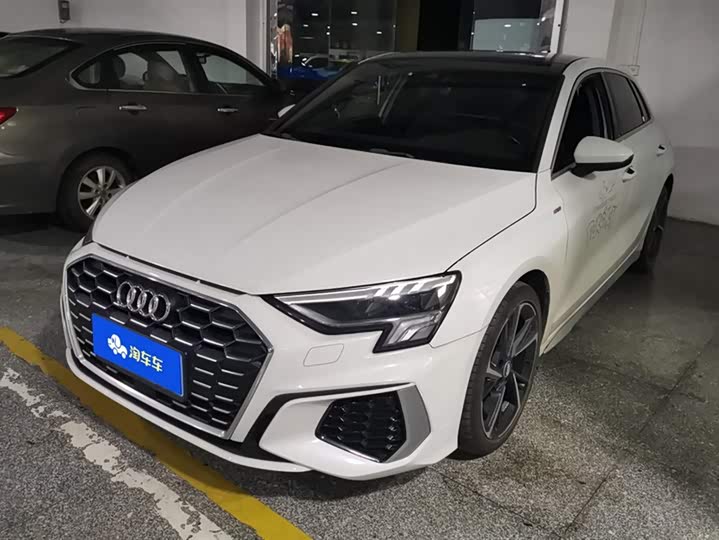 Фото 1 - Audi A3