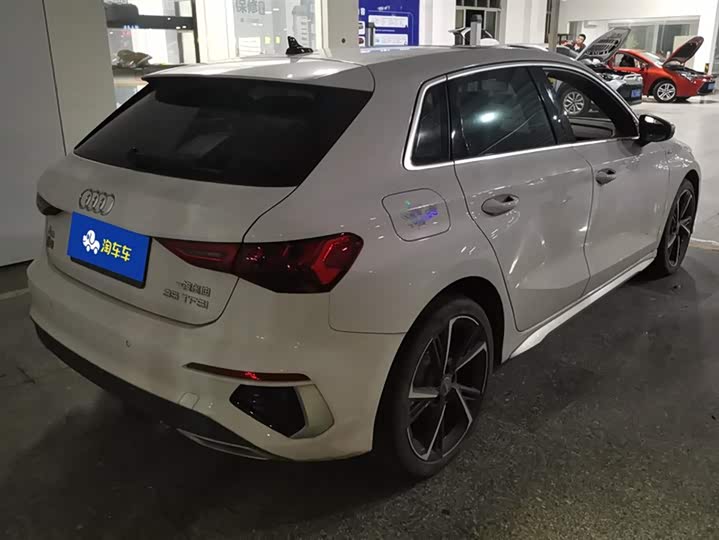 Фото 3 - Audi A3