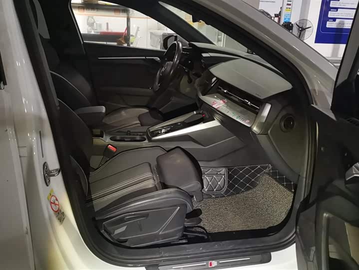 Фото 8 - Audi A3