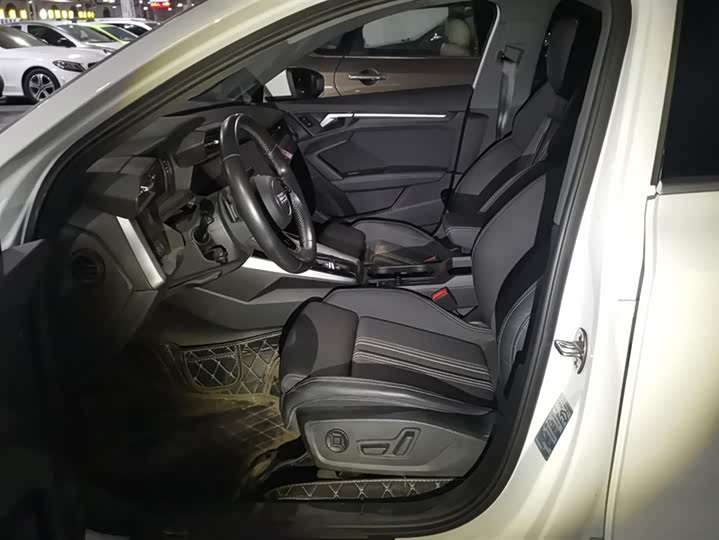 Фото 9 - Audi A3