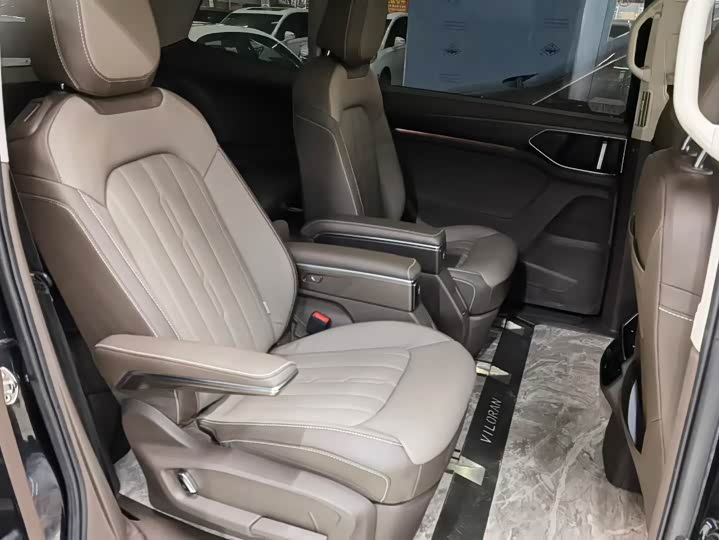 Фото 9 - Volkswagen Viloran