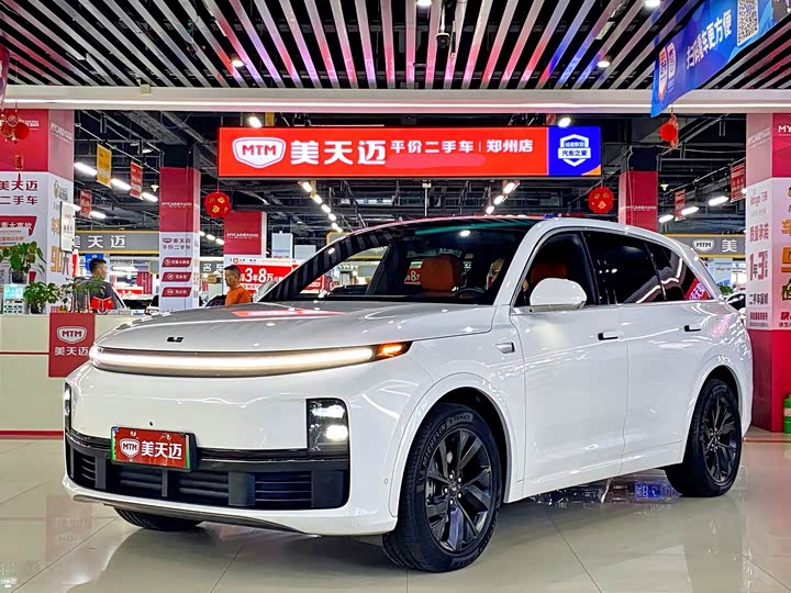 Фото 1 - LiXiang L7