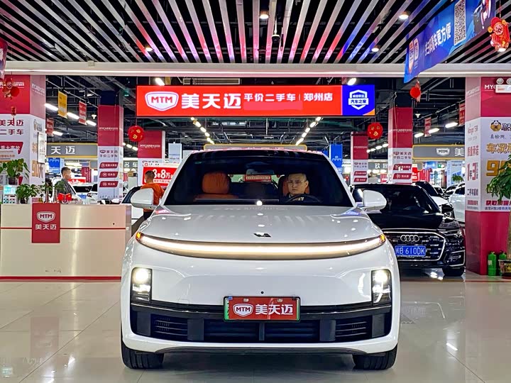 Фото 2 - LiXiang L7