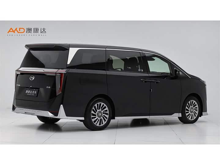 Фото 3 - GAC Trumpchi M8