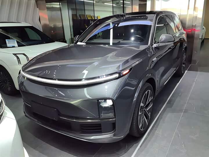 Фото 2 - LiXiang L9