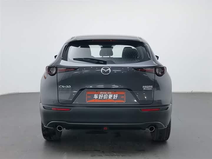 Фото 4 - Mazda CX-30