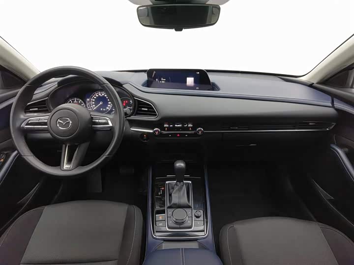 Фото 5 - Mazda CX-30