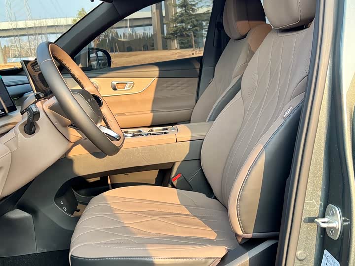 Фото 7 - Chery Fulwin T8