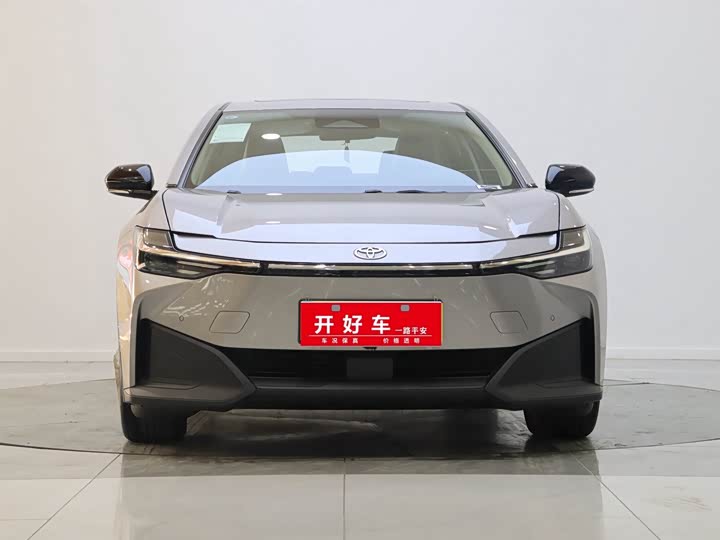 Фото 2 - Toyota bZ3