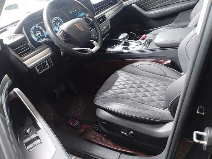 Фото 7 - Hongqi HS5