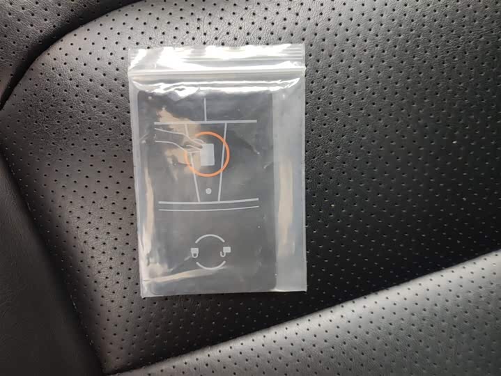 Фото 9 - Tesla Model 3