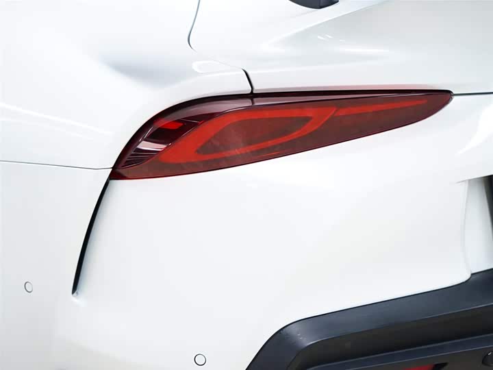 Фото 4 - Toyota Supra