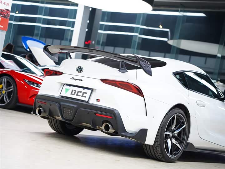 Фото 6 - Toyota Supra