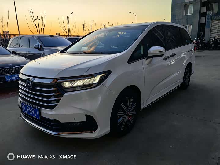 Фото 5 - Honda Odyssey